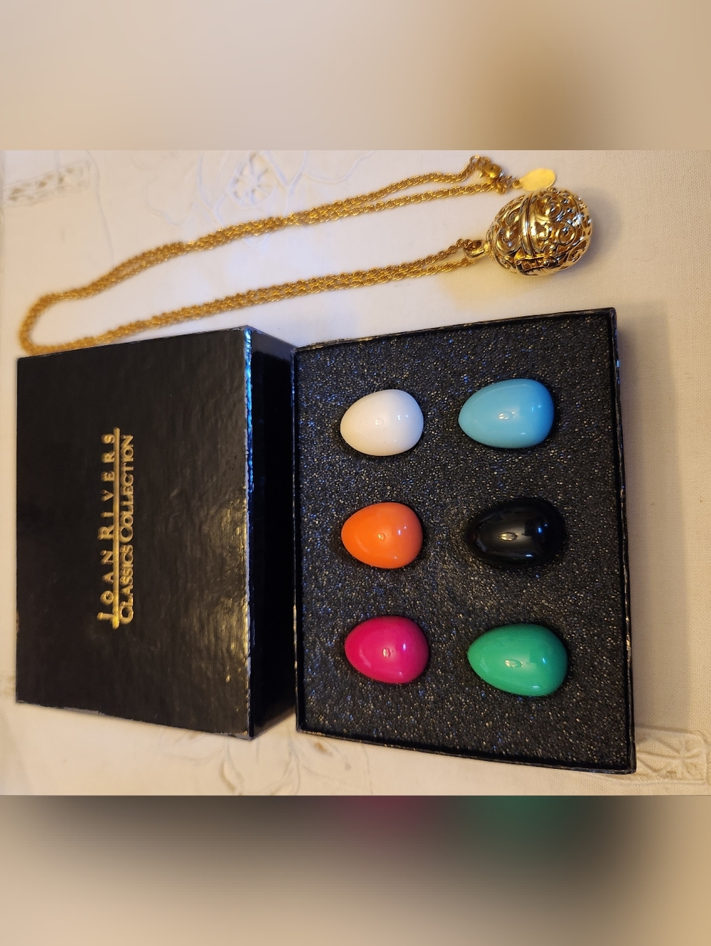 Joan Rivers Vintage Filigree Interchangeable Egg Necklace, Gold Tone, Colorful